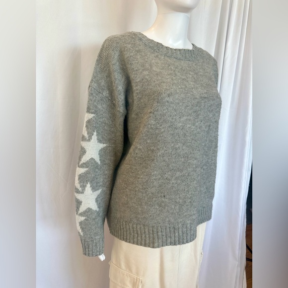 CUPSHE Grey Star Dropped Sleeve Sweater - Size Large - Picture 5 of 7